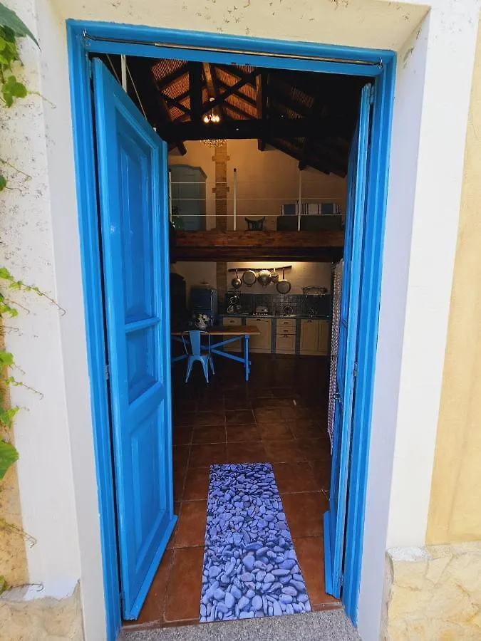 Ferienhaus Casa Vacanze L'Ulivo Di Ugo Quartu SantʼElena
