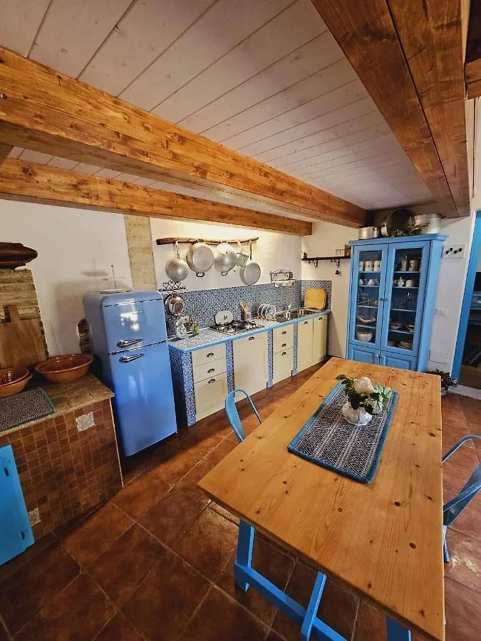 Ferienhaus Casa Vacanze L'Ulivo Di Ugo Quartu SantʼElena